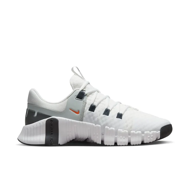 Nike Free Metcon 5 “Summit White” (DV3949-101)