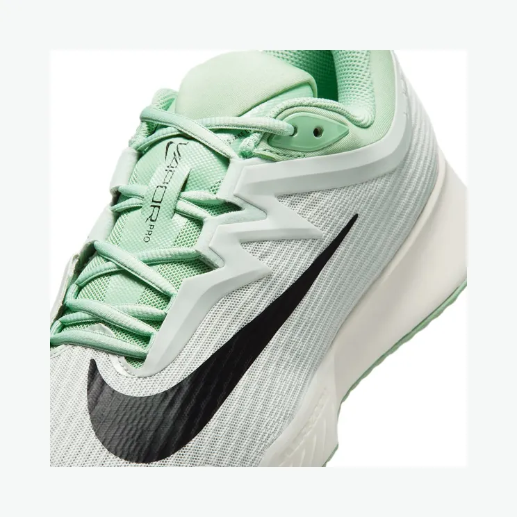 nikecourt FZ2161-003