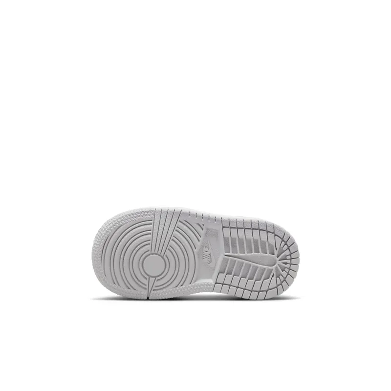 Jordan 1 Low OG TD “Metallic Silver” (FQ5435-002)