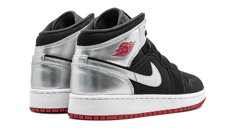 AIR Jordan 1 MID GS “Johnny Kilroy” (554725-057)