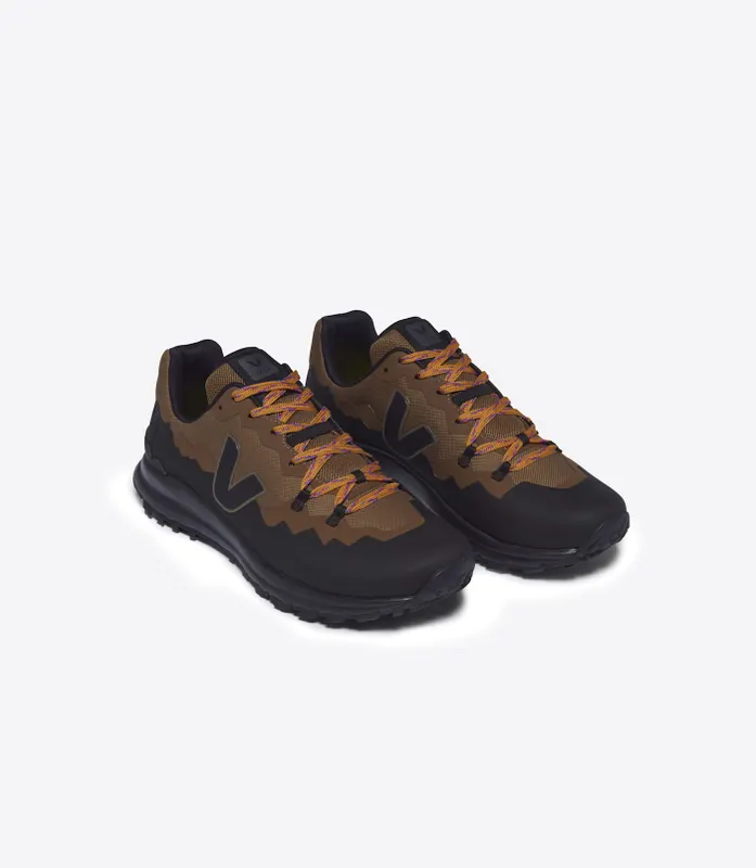 VEJA Fitz Roy – Black (FS2303646)