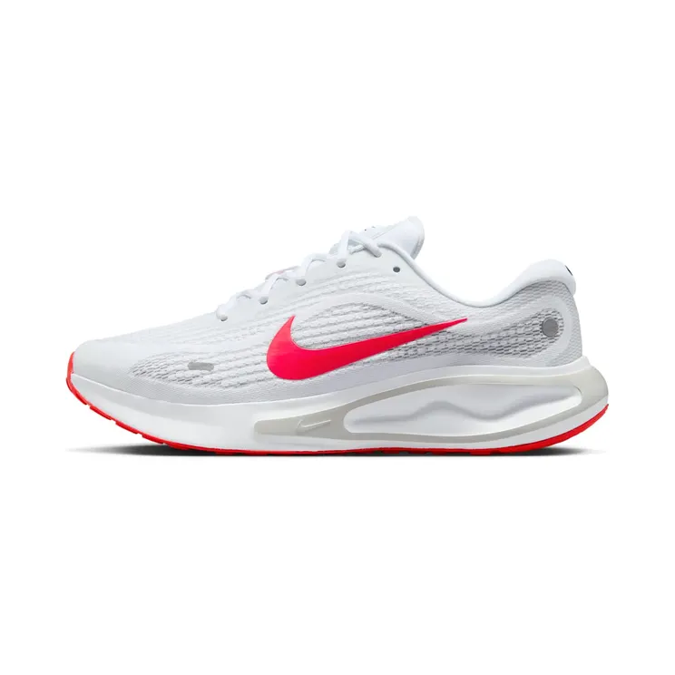 Nike Journey Run “White / Wolf Grey / Pure Platinum / Bright Crimson” (FN0228-106)