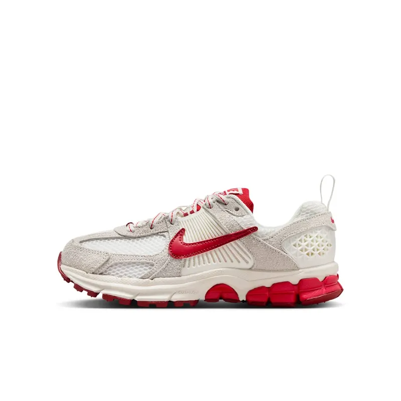Nike Vomero 5 SE GS “Sail Crimson University Red” (IB5727-100)
