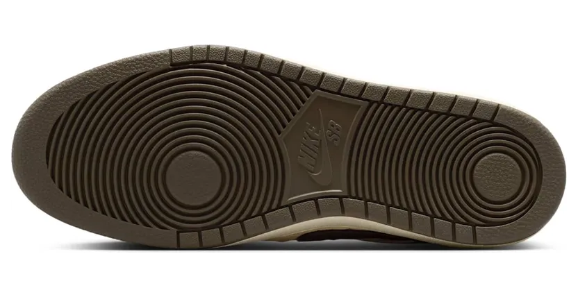 nike-sneaker IB0108-101