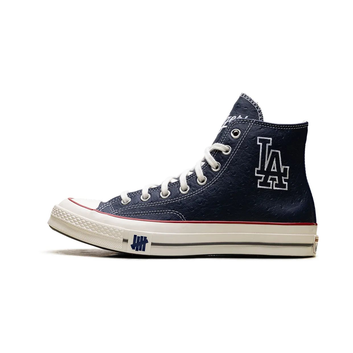 converse-chuck-taylor-all-star A19846C