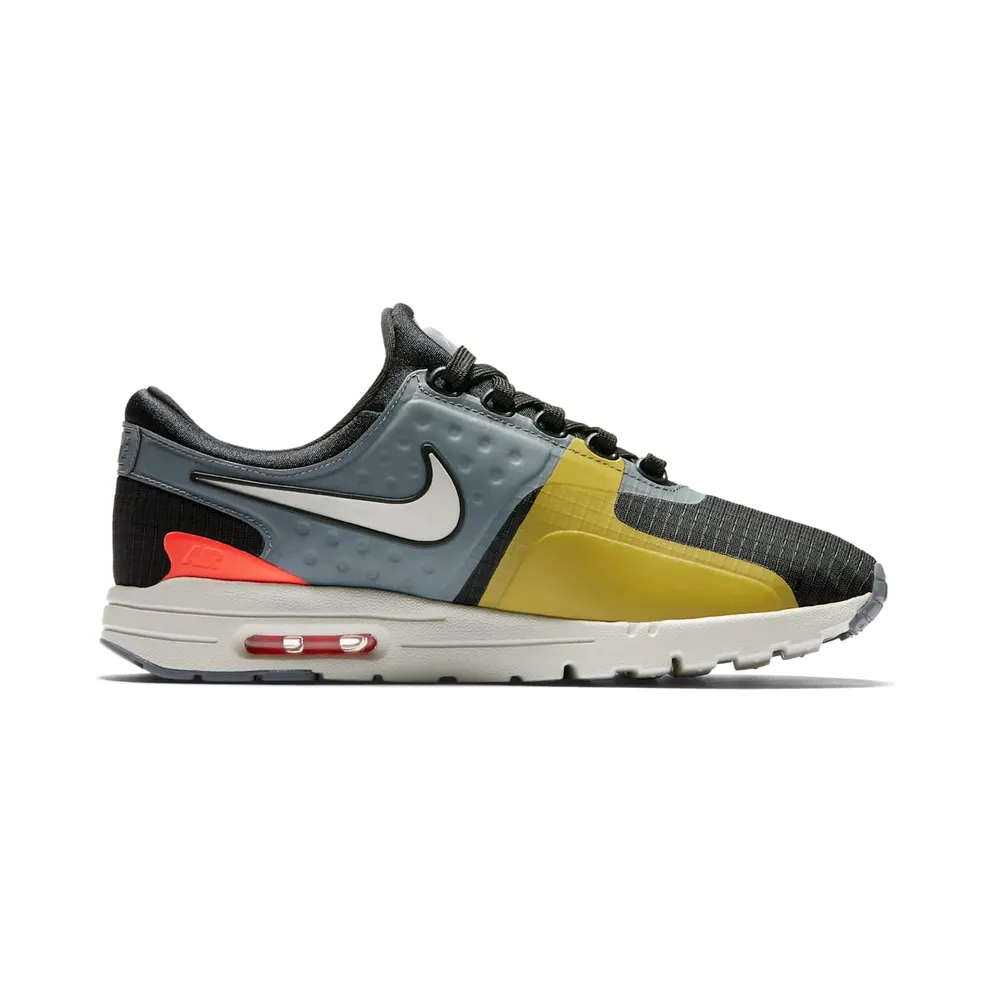 Nike Air Max Zero SI “Black / Cool Grey / Total Crimson / Light Bone” (881173-001)
