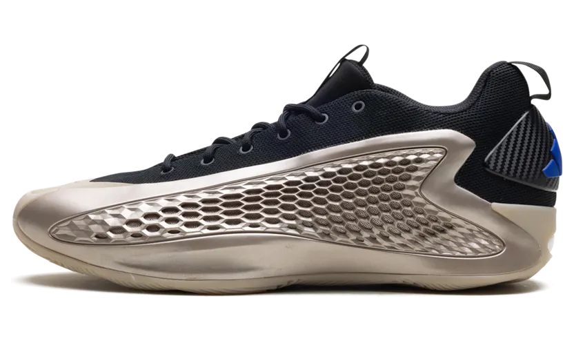 Adidas Anthony Edwards 1 Low Sportschoenen Champagne Met. / Core Black / Lucid Blue (JQ6133)