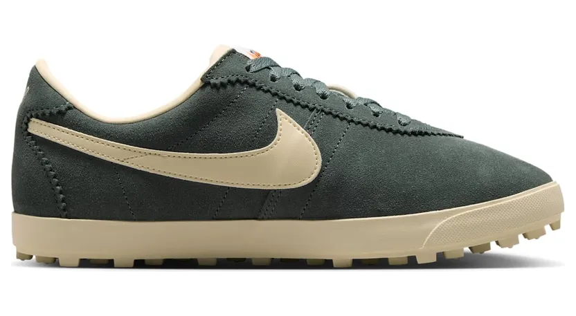 nike-astrograbber IQ7611-301