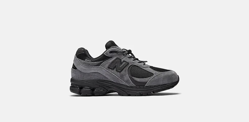 New Balance 2002R “JJJJound – GoreTex” (M2002RXZ)
