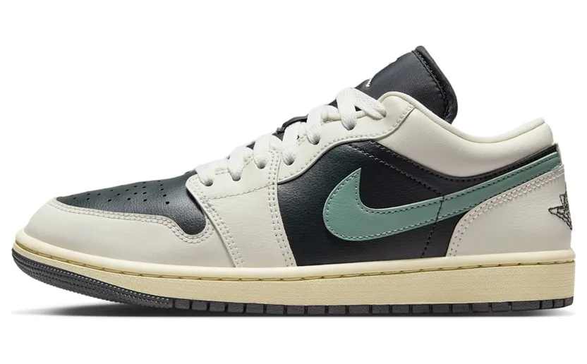 Air Jordan 1 Low DC0774-001