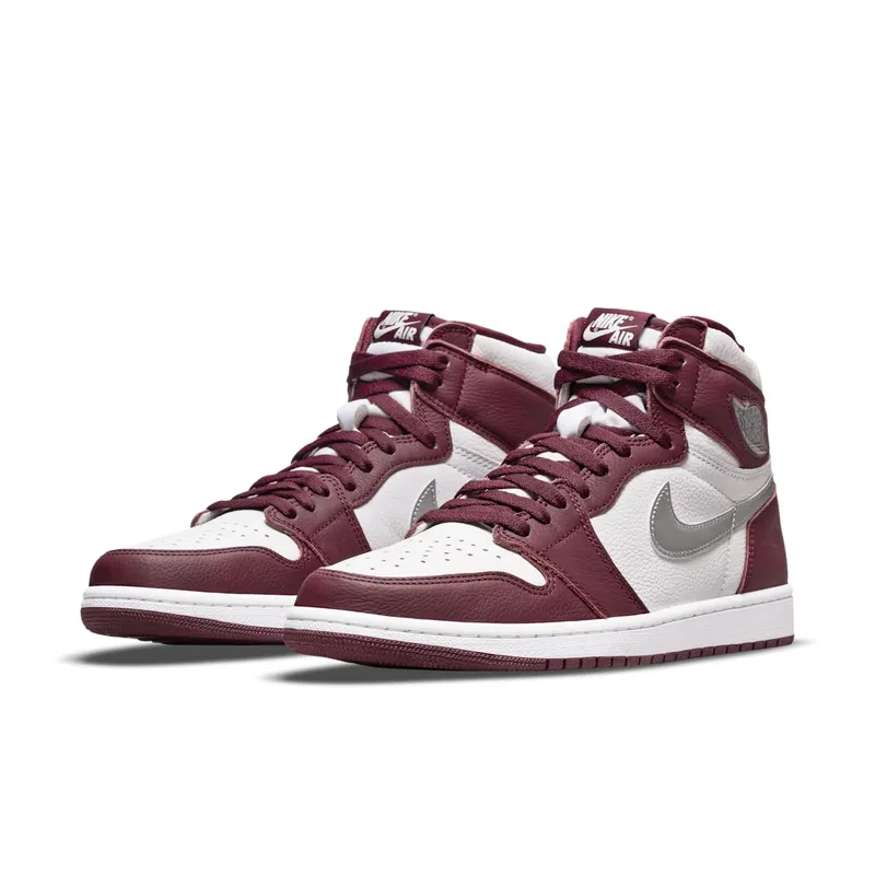Jordan 1 Retro High OG Bordeaux (GS) (555088-611)