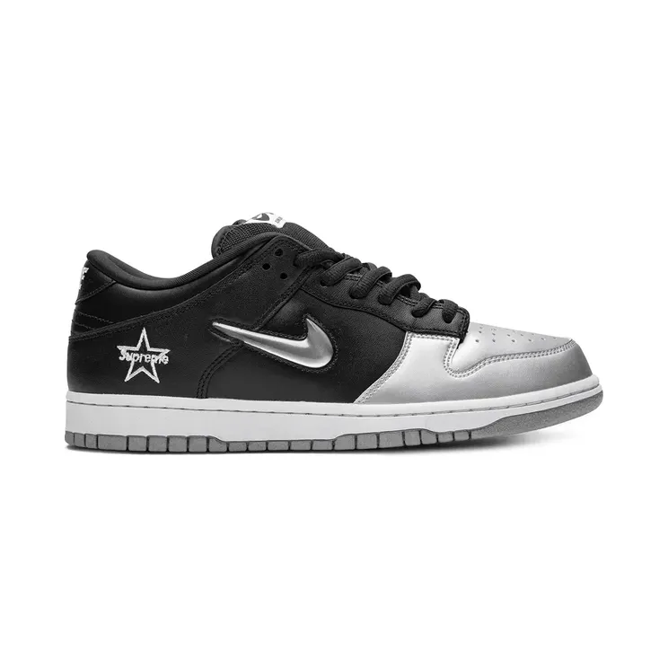 Nike x Supreme ‘SB Dunk OG’ Sneakers – Gold (CK3480)