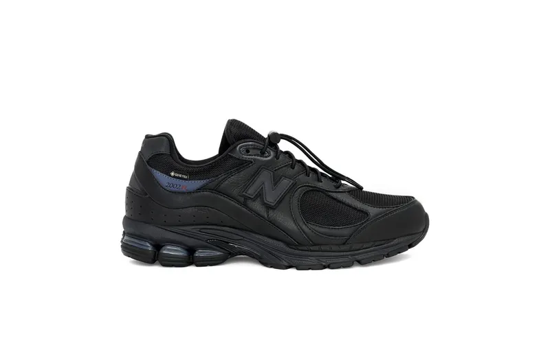 New Balance 2002R Gore-Tex JJJJound Black Storm (M2002RXW)