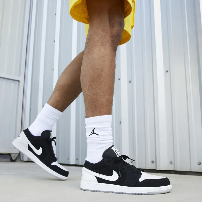 Air Jordan 1 Low Black White Diamond (DH6931-001)