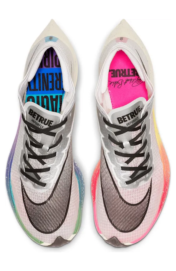 nike-zoomx-vaporfly-next AO4568-101