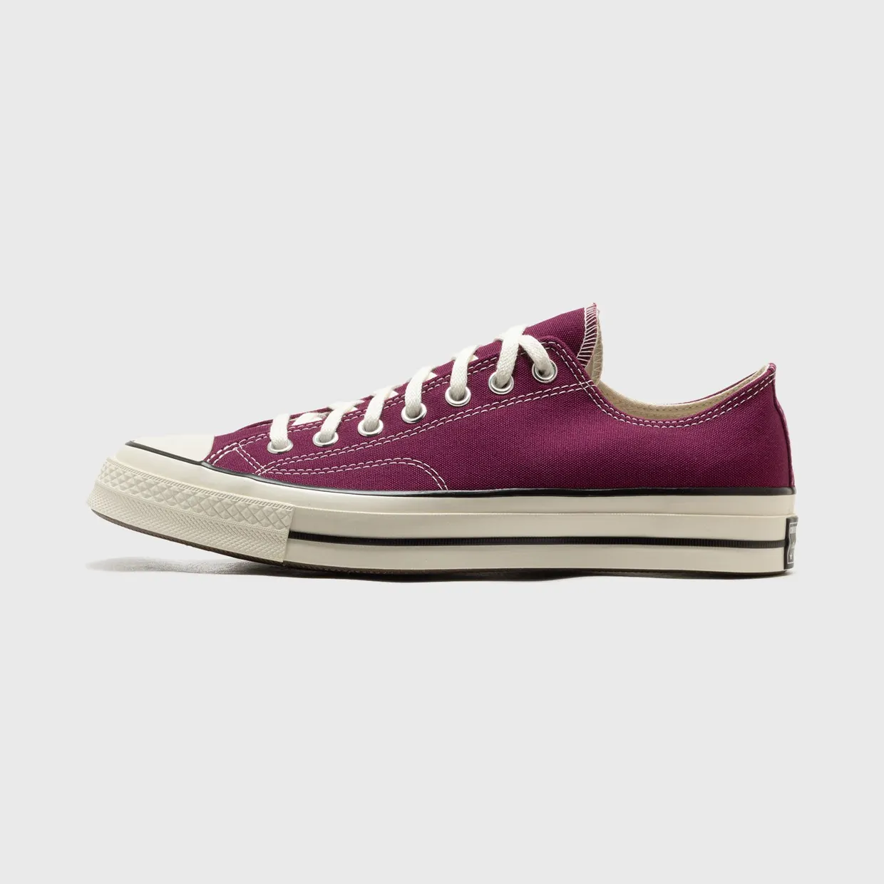 converse-chuck-taylor-all-star A14648C
