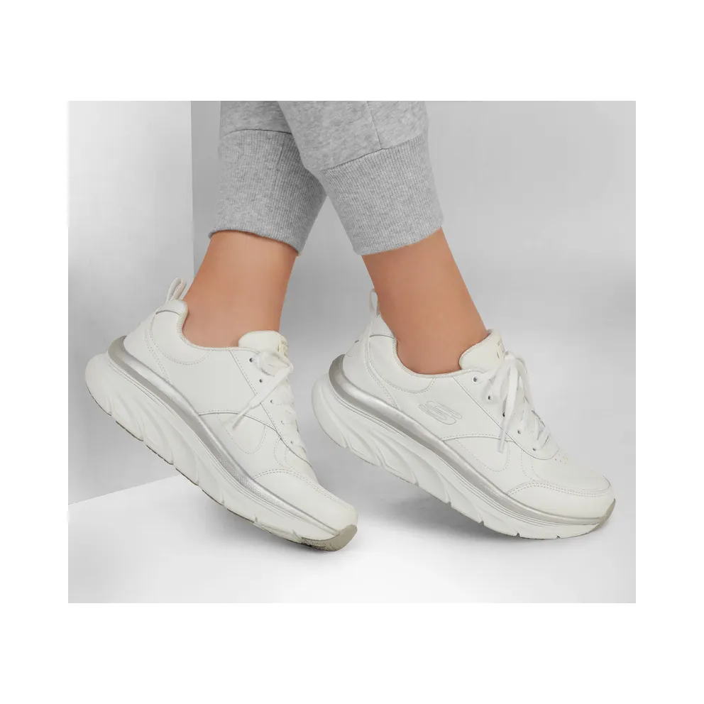 Skechers Relaxed Fit: D’Lux Walker Timeless Path “White / Silver (149312 Wsl)” (149312WSL)