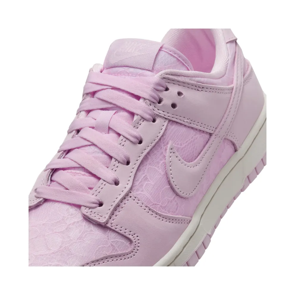 Nike Dunk Low “Regal Pink” (HJ5870-600)