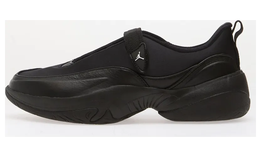 Jordan Pointe Black / Summit White / Anthracite