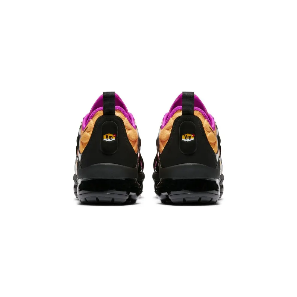 Nike Air VaporMax Plus Sherbet (W) Black/Black-Fuchsia Blast-Rush Coral (AO4550-004)