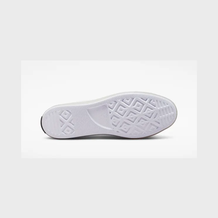 converse-chuck-taylor-all-star A02410C