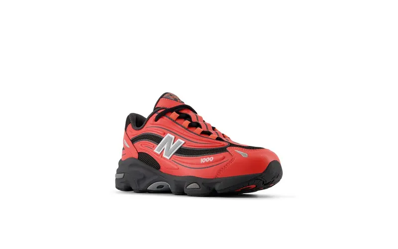 New Balance 1000 GS “Blast Red Black” (GC1000SR)