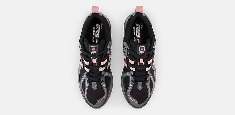 New Balance 1906R “Black / Pink” (M1906RHC)
