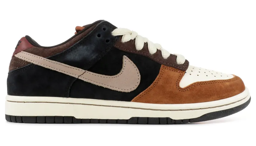 Nike SB Dunk Low Joe Strummer
