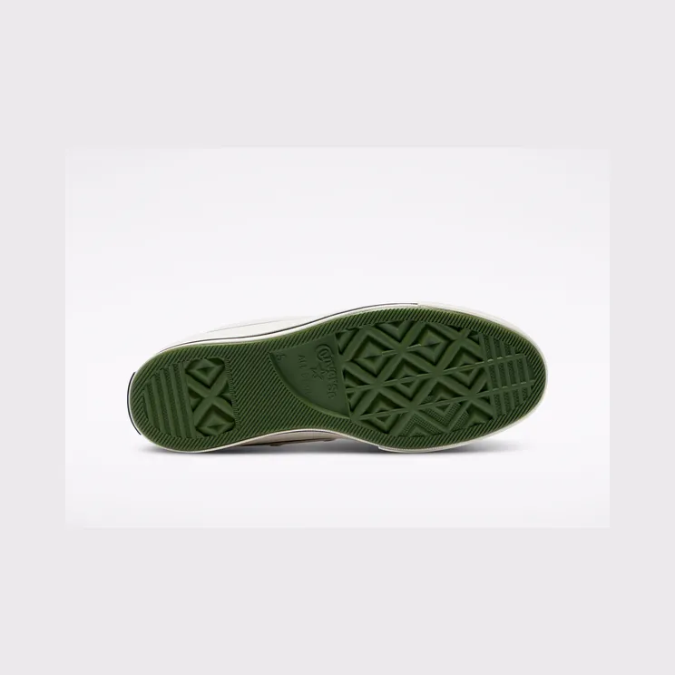 converse-chuck-taylor-all-star A01802C