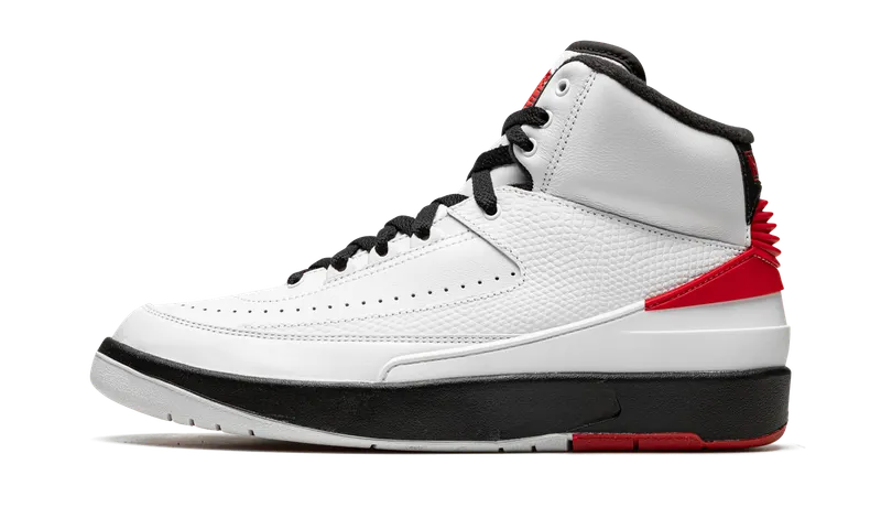 Air Jordan 2 Retro OG “Chicago 2022” (DX2454-106)