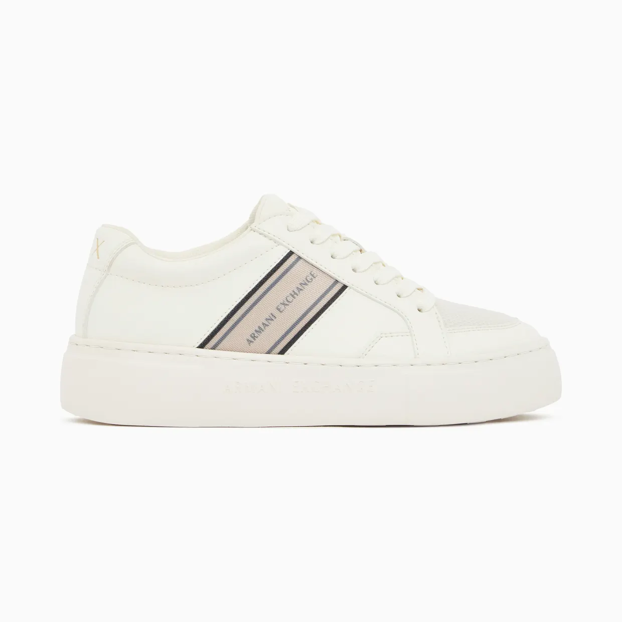 Armani Low Cut Sneakers With Mesh And Mini-Tumbled Finish (XW003066-AF27076-U0011)