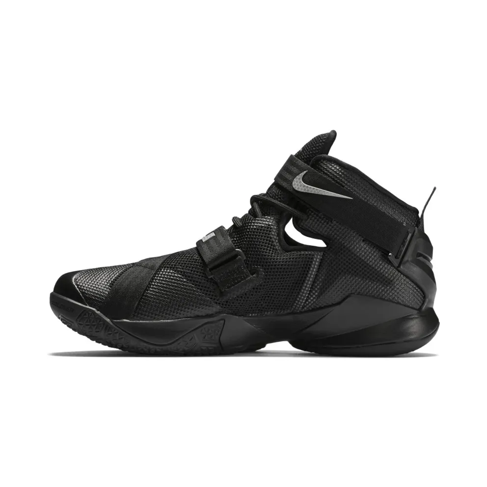 LeBron Soldier 9 Black/Metallic Silver (749417-001)