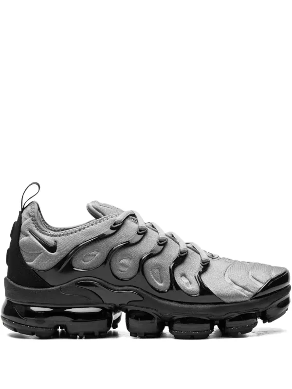 Nike Air VaporMax Plus sneakers – Grey (CK0900)