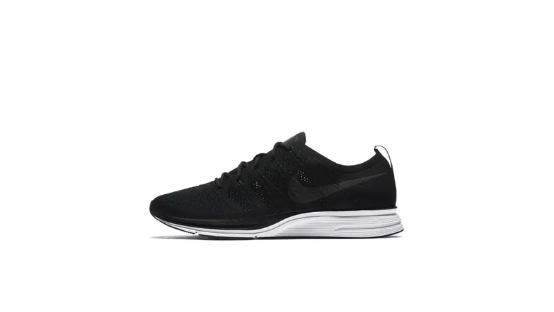 Nike  Flyknit Trainer Black White (2018) Black/White-Black (AH8396-007)