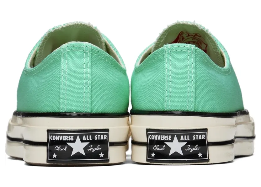 converse-chuck-taylor-all-star A00750C