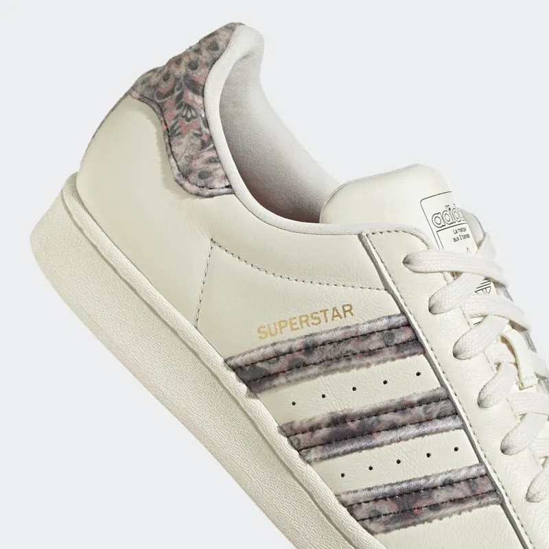 Adidas Superstar Off White / Core Black / Gold Metallic (H03415)