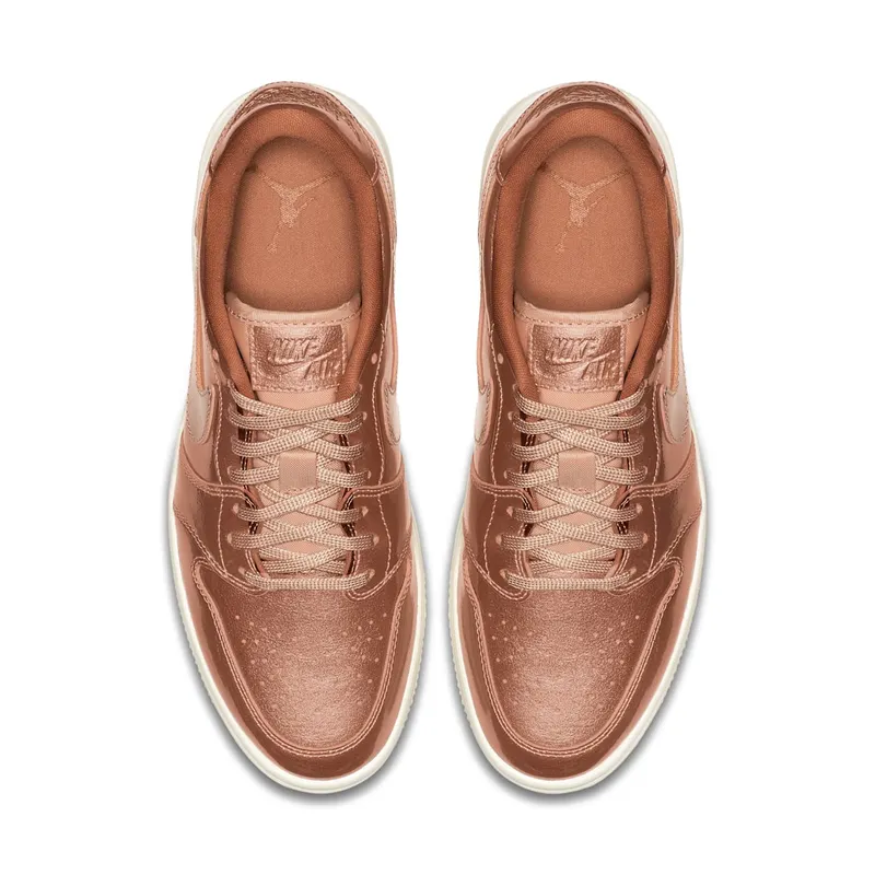 Jordan 1 Retro Low Lifted Metallic Red Bronze (W) Metallic Red Bronze/Sail (AO1334-901)