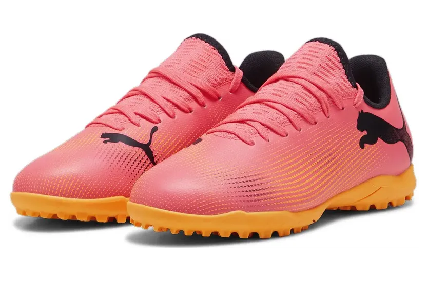 Puma FUTURE 7 PLAY TT Jr für Kinder, pink, Größe 29 EU / 11 Kids UK (107737)