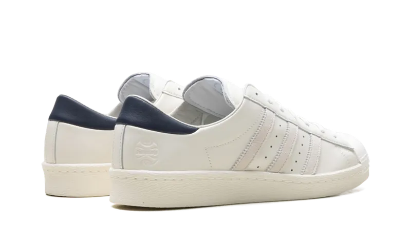 Adidas Superstar “Kith x Lionel Messi – Off White” (KH6707)