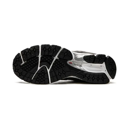 new-balance-2002r ML2002RB