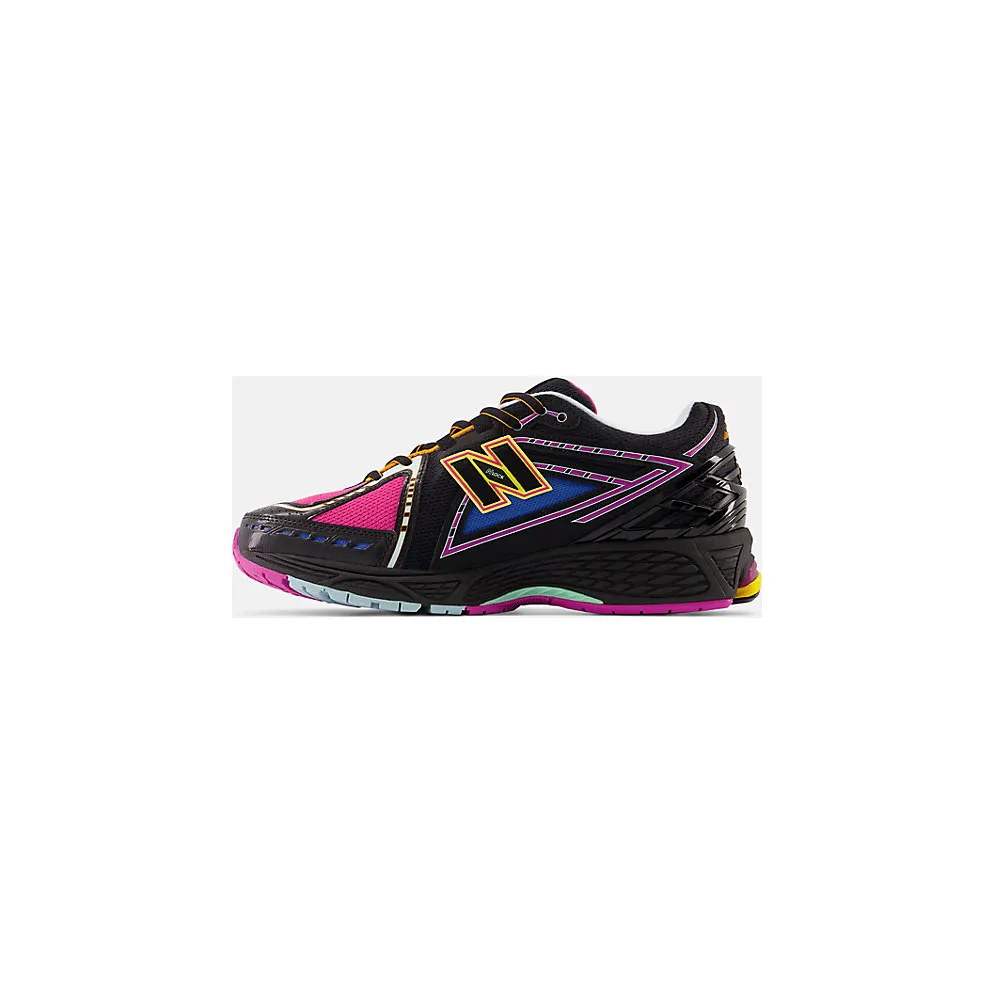 New Balance 1906 “Black/Pink” (M1906RCP)