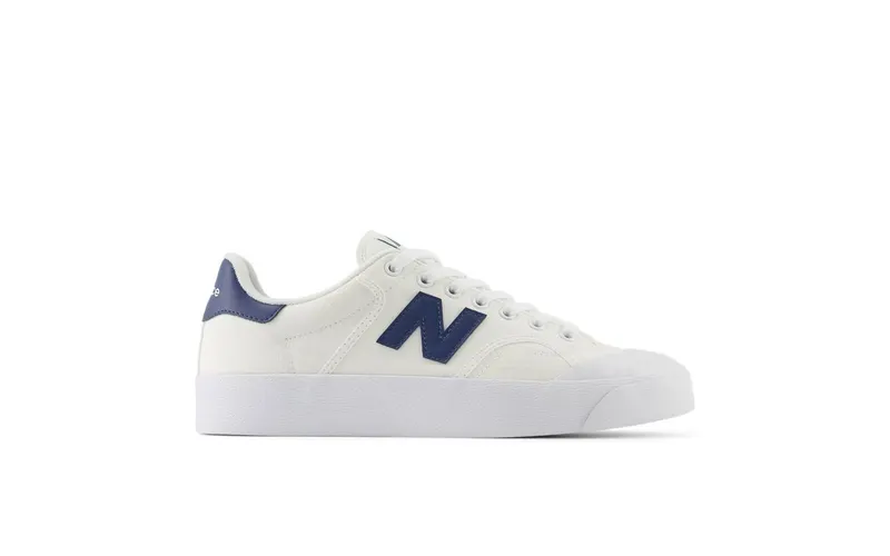 New Balance sneaker White / Vintage Indigo (BB100-CNV)