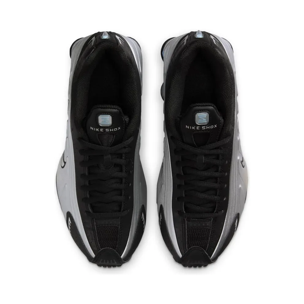 Nike Shox R4 GS “Metallic Silver” (CW2626-004)