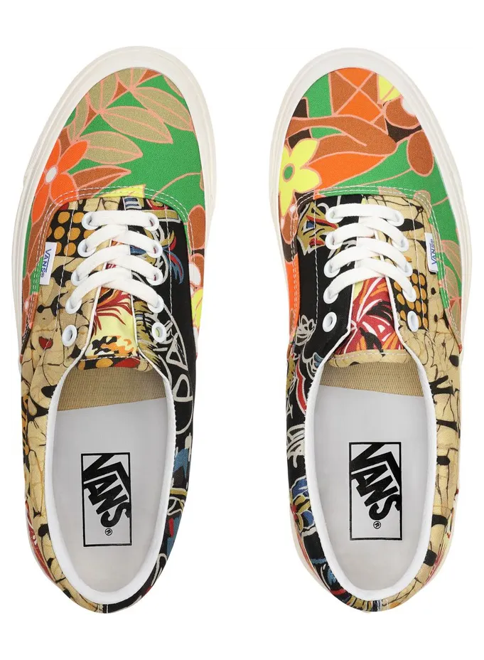 vans-style VN0A2RR11UT