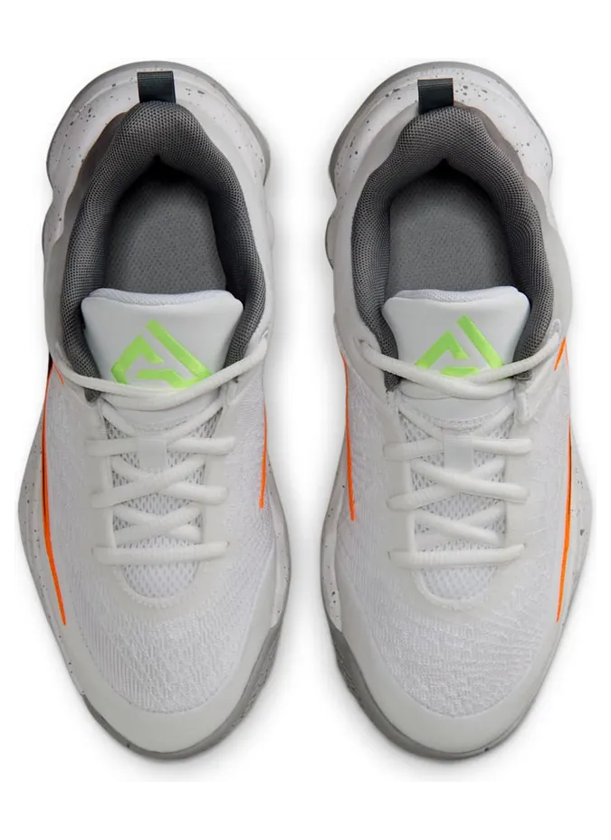 nike-giannis-immortality IH7664-101
