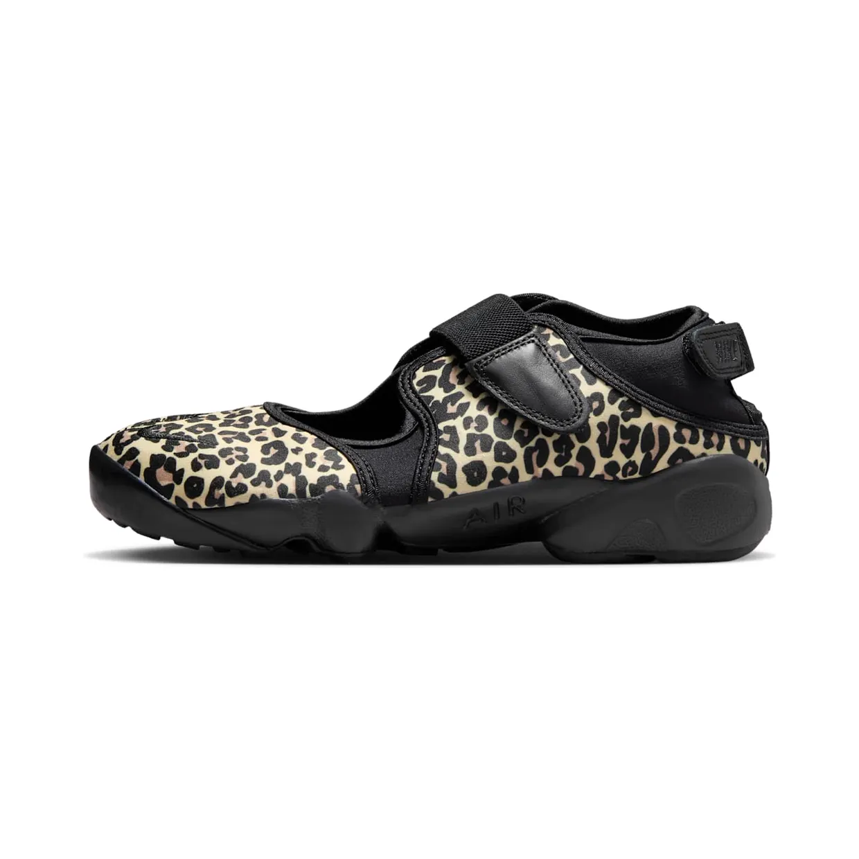 nike-rift IR5696-010
