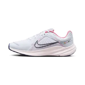 Nike Quest 5 “White / Pearl Pink / Coral Chalk / Midnight Navy” (FB6944-100)