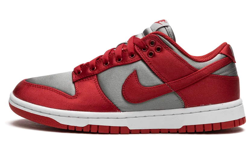 Nike DUNK LOW “UNLV Satin” (DX5931-001)