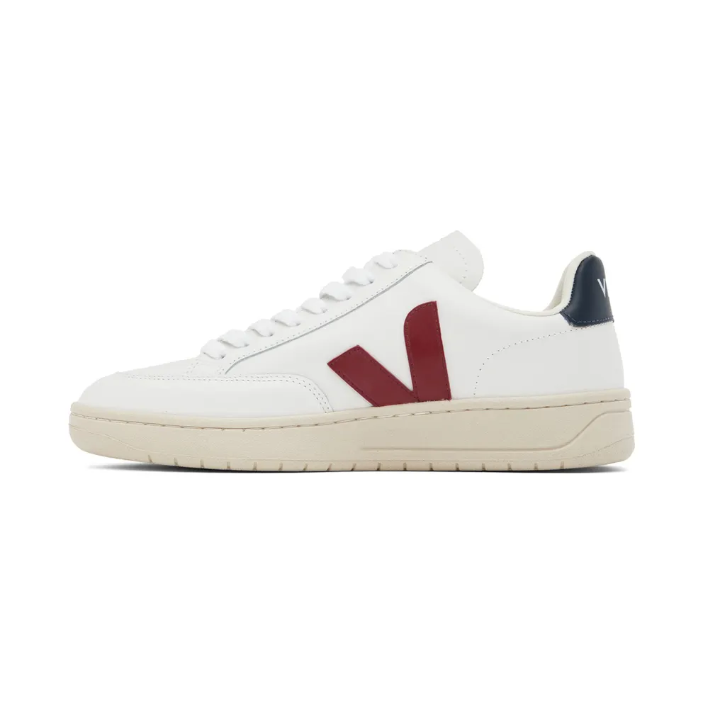 Veja V-12 Leather “White” (XD0201955A)