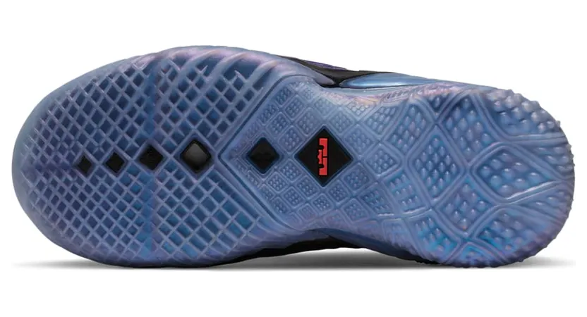 nike-lebron-18 CT4677-001